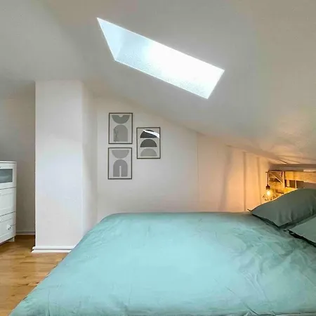 Le Staybussy - Duplex Proche Disneyland & Paris Apartmán *